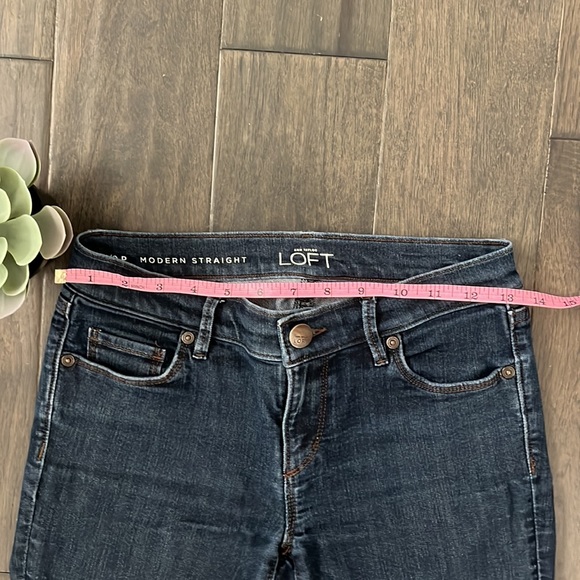 🌸 3/$25 LOFT | Modern Straight Jeans - Picture 6 of 8